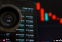 Chainlink Price Falls Below $10.50, Signals Bearish Outlook