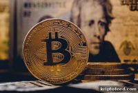 Can Bitcoin Break and Invalidate a Head-and-Shoulders Pattern?