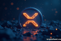 XRP Battles $3 Barrier Amid Institutional Sell-Off and Triangle Squeeze