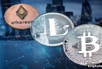Bitcoin Holds at $9,000 as Altcoins Show Signs of Life